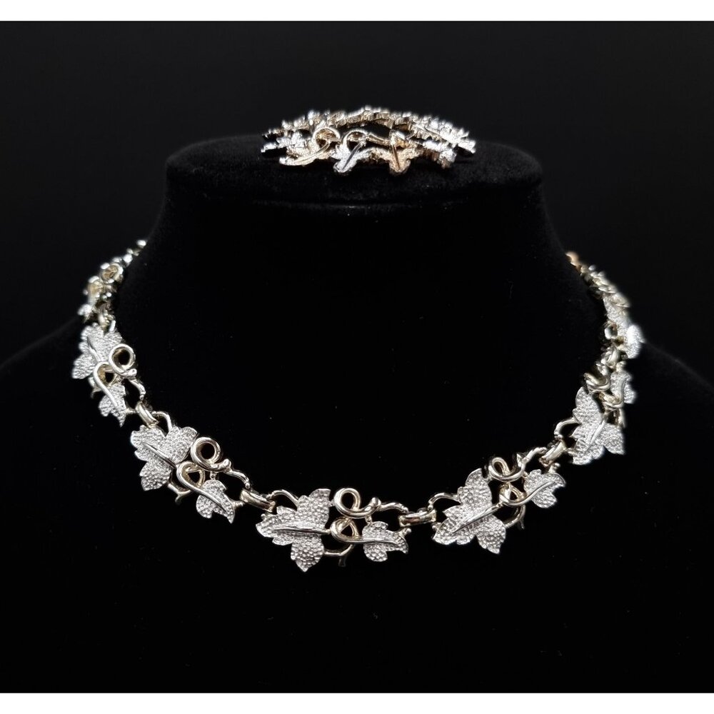 Vintage Sarah Coventry Gold & Silver Tone Necklace & Brooch Set With Leaf Design